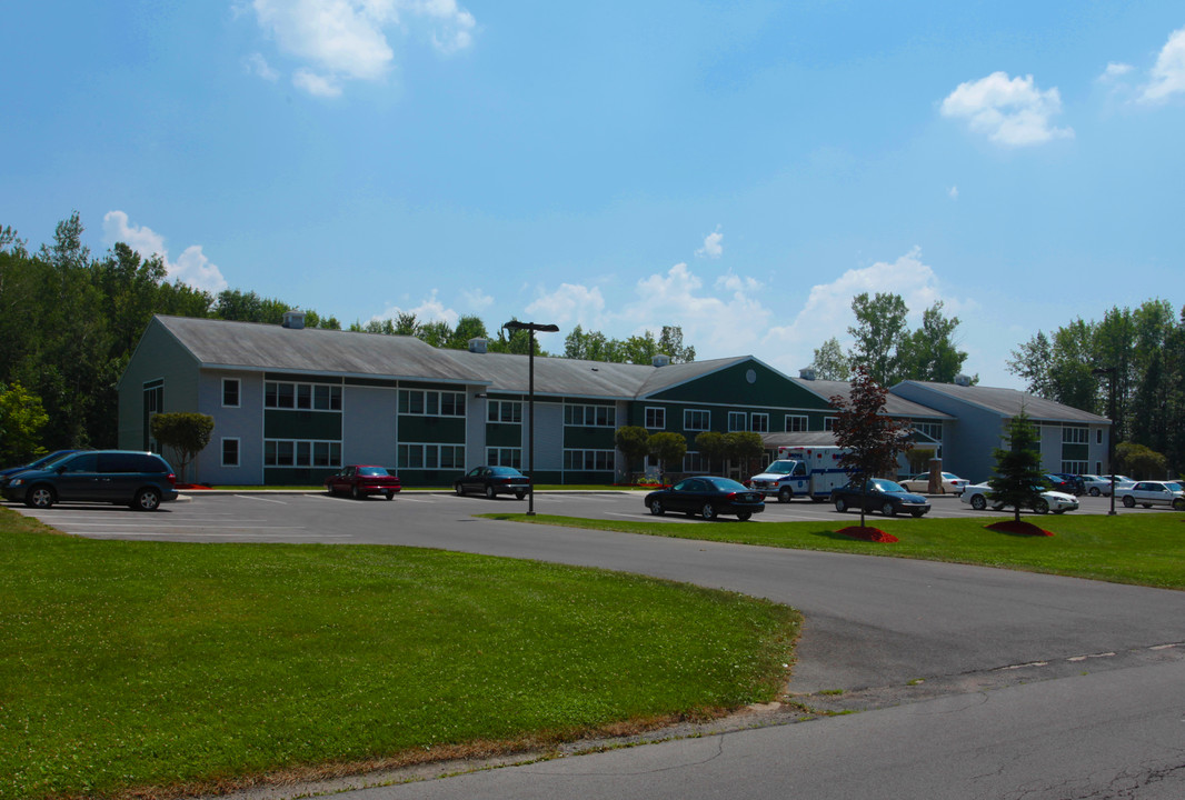 Byrne Manor in Bayberry, NY - Building Photo