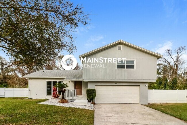 property at 2842 Gary Ln