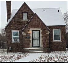 16672 Lauder St in Detroit, MI - Building Photo