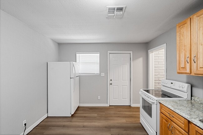 1106 North 25th Pl in Phoenix, AZ - Foto de edificio - Building Photo