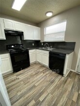 1608 Sun Valley Dr in Cleburne, TX - Building Photo - Building Photo