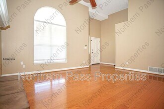 1316 Desierto Azul Dr in El Paso, TX - Building Photo - Building Photo