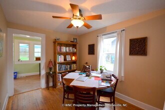 23 Craig Cir in Asheville, NC - Building Photo - Building Photo