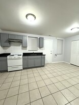 240 W 24th St Apartamentos