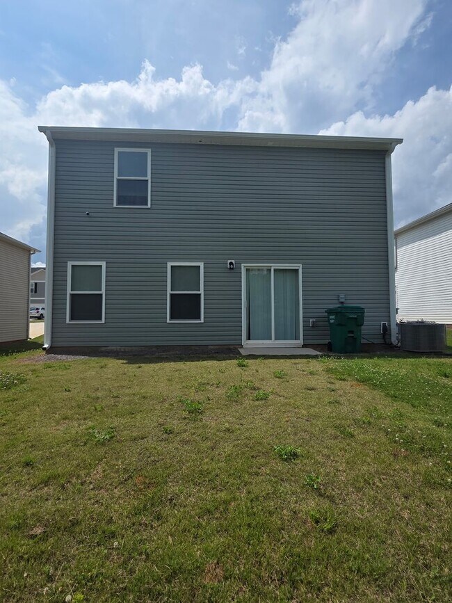 133 Field Crest Ln in Gaffney, SC - Building Photo - Building Photo