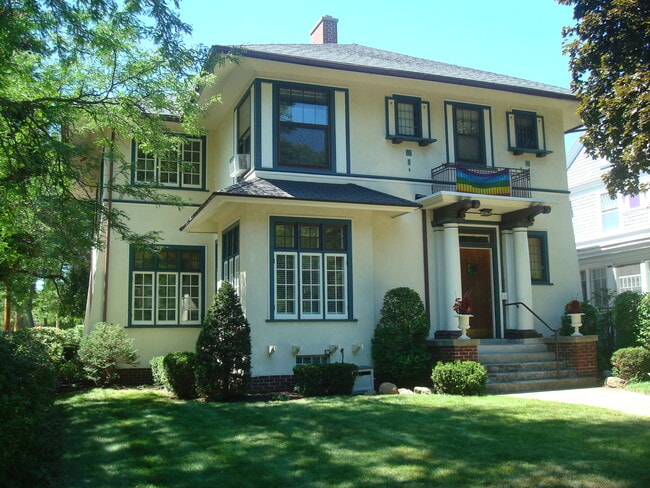 457 Paris Ave SE, Unit Apt. B, Unit Apt. B