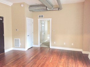 302 Fulton St in Grand Rapids, MI - Building Photo - Other
