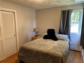 3 Viking Dr in Portsmouth, RI - Building Photo - Building Photo