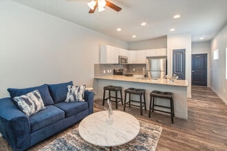 Cottages at Torin Point in Colorado Springs, CO - Foto de edificio - Building Photo