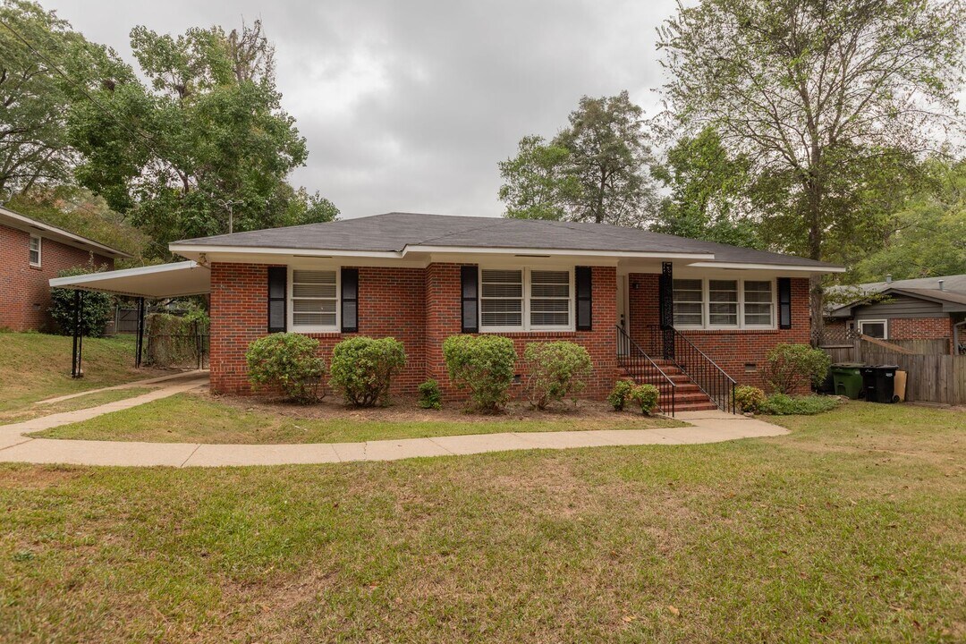 3131 College Ave in Columbus, GA - Building Photo