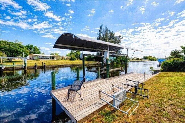 835 Conreid Dr NE in Port Charlotte, FL - Building Photo - Building Photo