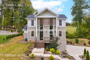 7 Copper Mill Ct in Candler, NC - Building Photo