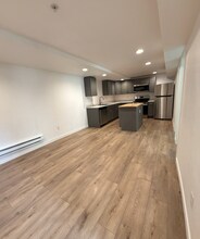 5290 E Warren Ave in Denver, CO - Building Photo - Building Photo