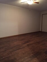 502 Birmingham St SW in Gravette, AR - Foto de edificio - Building Photo