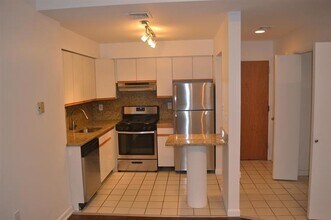 120 Sherman Ave in Jersey City, NJ - Building Photo - Building Photo