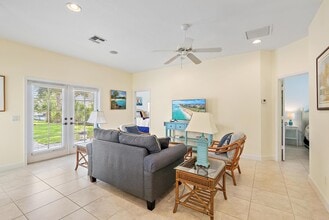 19043 SE Jupiter River Dr in Jupiter, FL - Building Photo - Building Photo