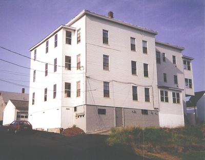 10 Middle St in Biddeford, ME - Building Photo - Building Photo