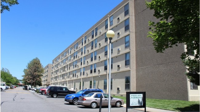 Marcella Apartments in Arvada, CO - Building Photo - Building Photo