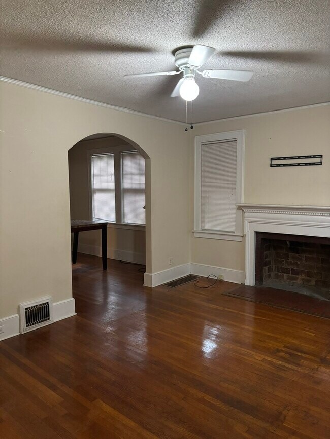 123 Harden St in Columbia, SC - Building Photo - Building Photo
