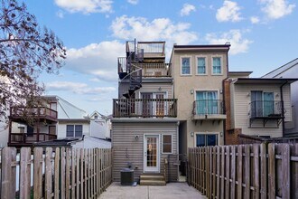 111 E Cross St in Baltimore, MD - Building Photo - Building Photo
