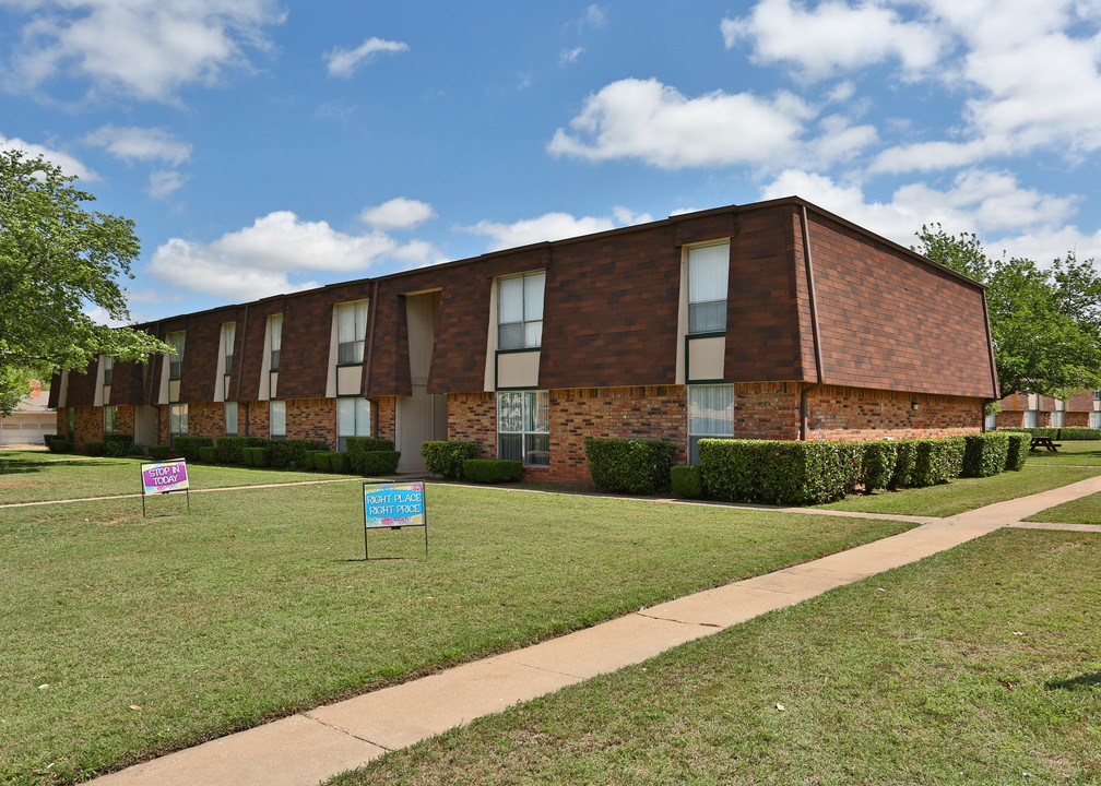 Taft Haus Apartments in Wichita Falls, TX - Foto de edificio