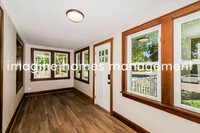 4039 Hubbard Ave N in Minneapolis, MN - Building Photo - Building Photo