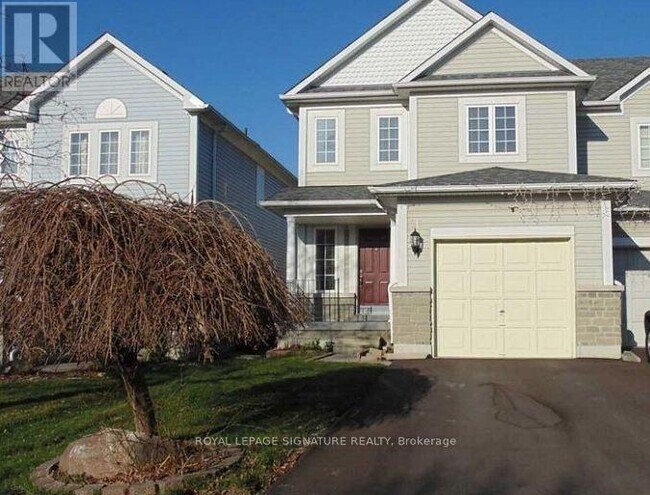 36 Eastport Dr in Toronto, ON - Building Photo - Building Photo