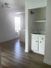 20880 Ventura Blvd in Los Angeles, CA - Building Photo - Building Photo