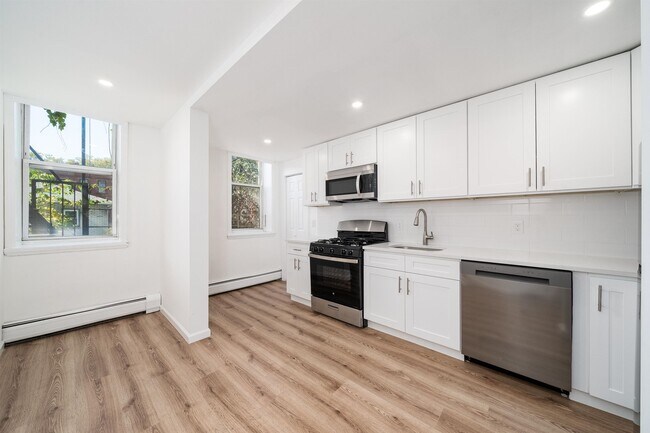 property at 1116 Washington St