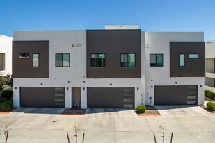 1111 E Missouri Ave in Phoenix, AZ - Building Photo