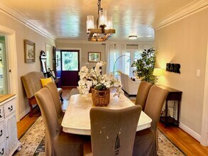 1615 Anacapa St in Santa Barbara, CA - Building Photo - Building Photo