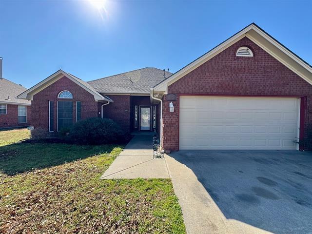 property at 2026 Brooke Dr