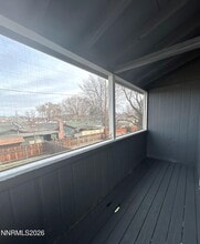 1090 Barstow St in Reno, NV - Building Photo - Building Photo