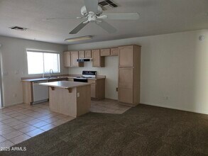8746 W Manzanita Dr in Peoria, AZ - Building Photo - Building Photo