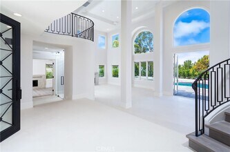 5 Longboat in Newport Beach, CA - Building Photo - Building Photo