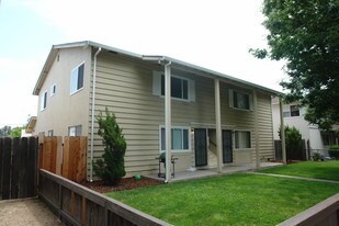 5683 Hoffman Ct in San Jose, CA - Building Photo