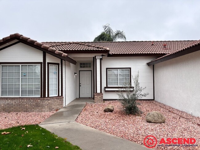 9017 St Jean Ct in Bakersfield, CA - Building Photo - Building Photo