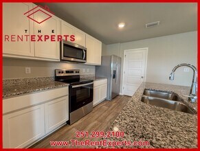 8006 Irwin Loop in Daphne, AL - Building Photo - Building Photo