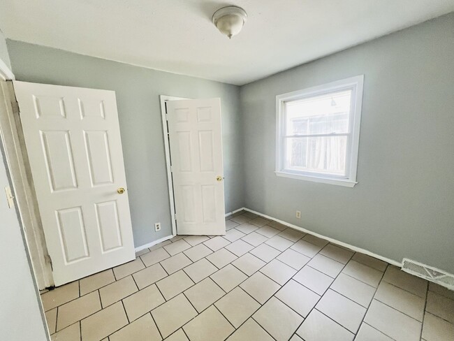 property at 5039-5041 N 28th St