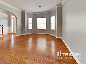 381 Sunderland Way in Stockbridge, GA - Building Photo - Building Photo
