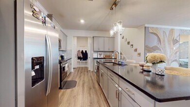 4110 Steel Wy in Lake Norman of Catawba, NC - Building Photo - Building Photo