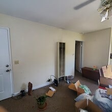 187 Ogle Ave, Unit Apt. A in Rio Dell, CA - Building Photo - Building Photo