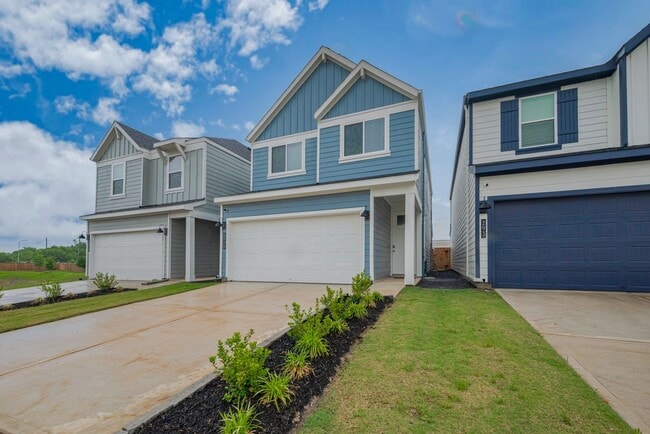 property at 2936 Amherst Mdw Ln