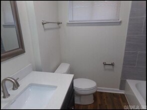 408 Pickwick Ln in North Little Rock, AR - Building Photo - Building Photo