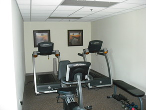 Westview Apartments in Saratoga Springs, NY - Building Photo - Building Photo
