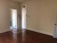 2205 Walnut St, Unit 4m - 6