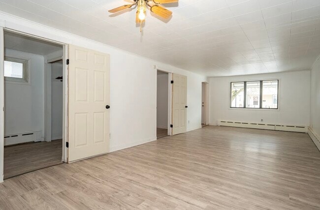166 Barnard St in Buffalo, NY - Building Photo - Building Photo