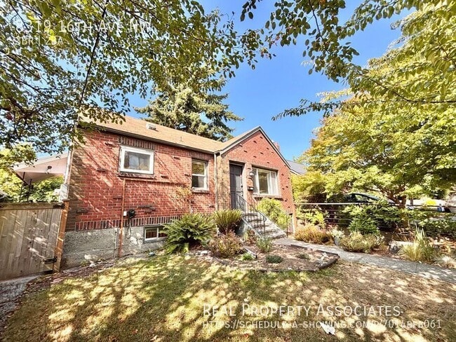8319 16th Ave NW in Seattle, WA - Building Photo - Building Photo