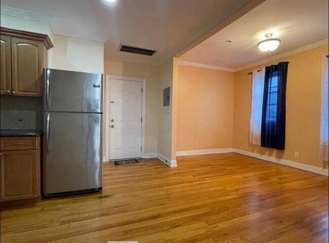 286 Manhattan Ave in Jersey City, NJ - Building Photo - Building Photo