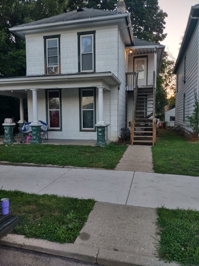 211 S Western Ave, Unit 211